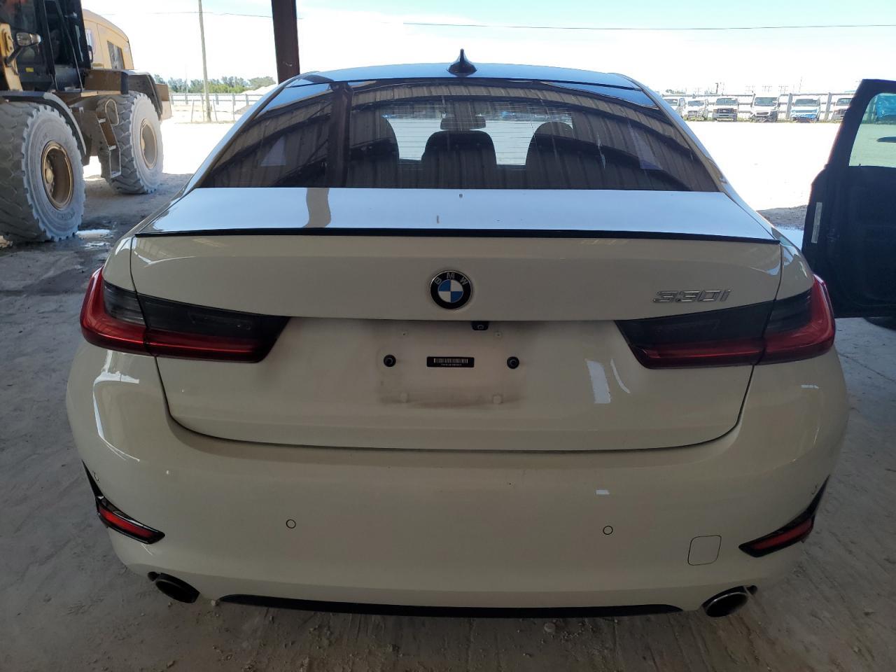 2021 BMW 330I VIN: 3MW5R1J01M8B78640 Lot: 70451205