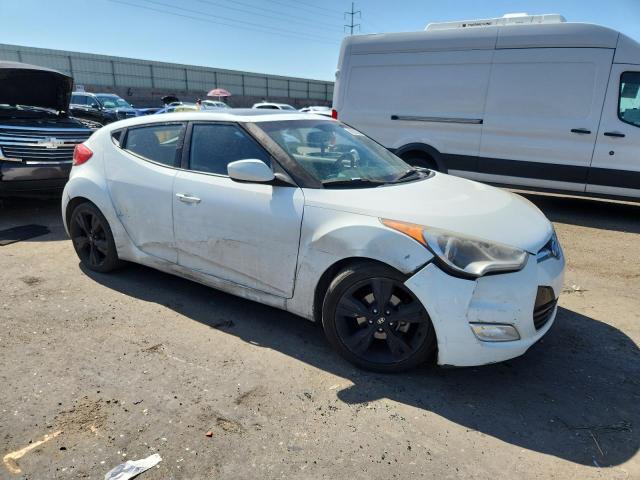 Купе HYUNDAI VELOSTER 2016 Белы