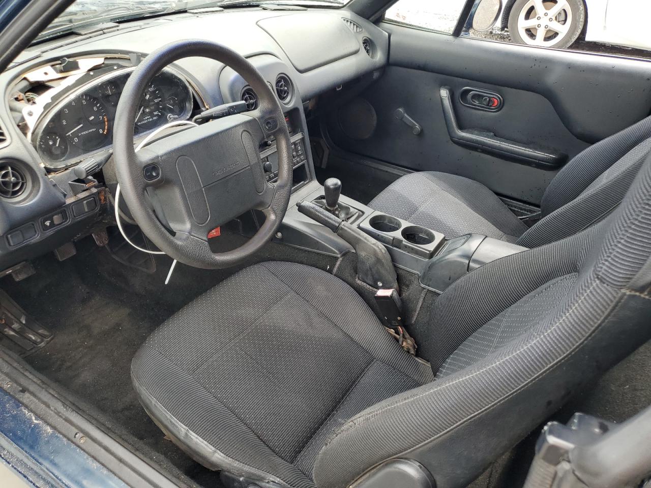 1997 Mazda Mx-5 Miata VIN: JM1NA353XV0720243 Lot: 70301235