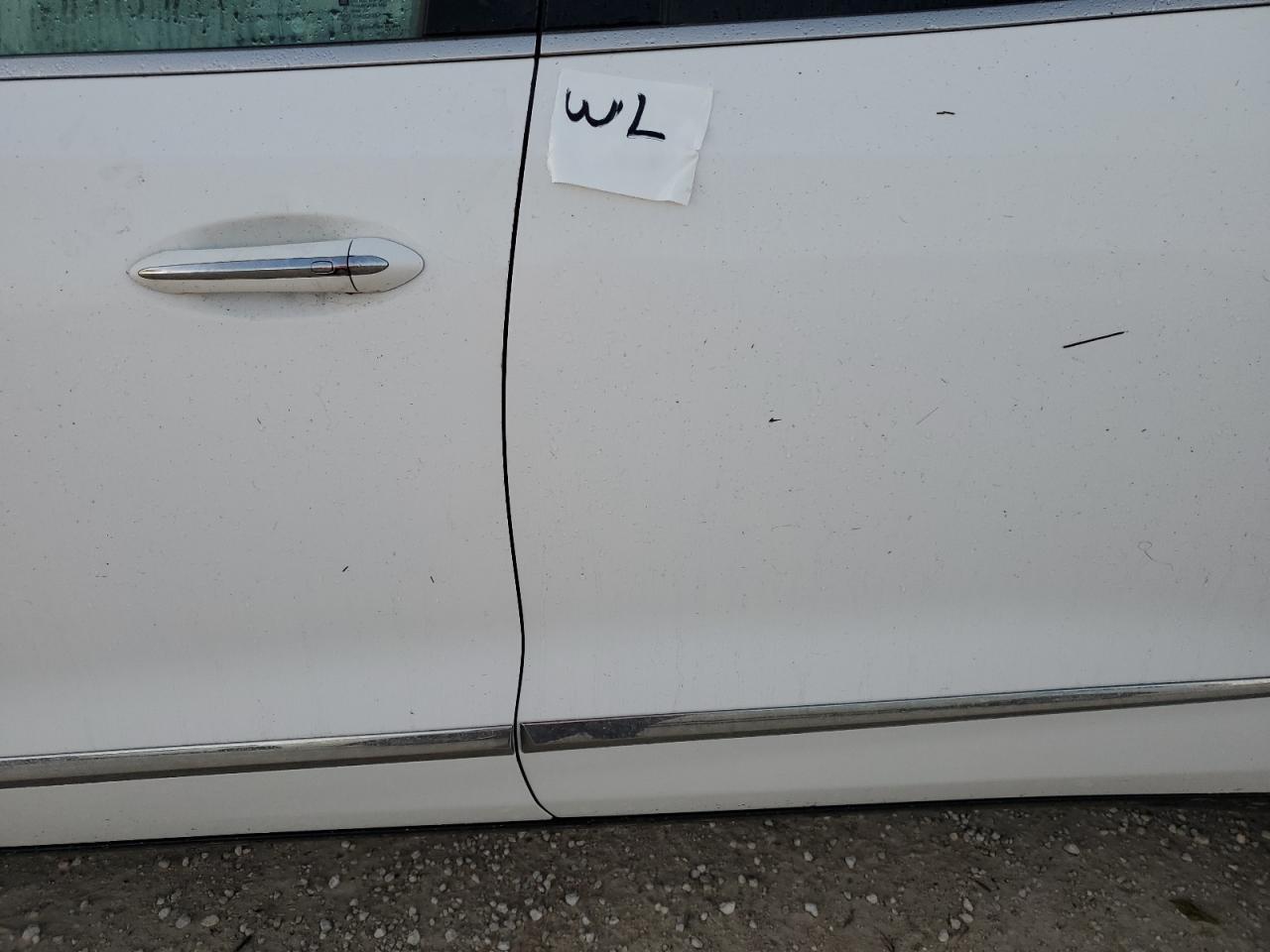 2018 Buick Enclave Essence VIN: 5GAERBKW5JJ122102 Lot: 68051785