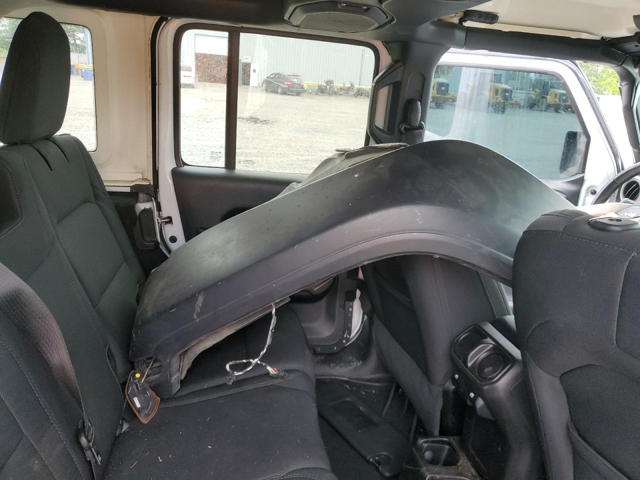 2020 Jeep Wrangler Unlimited Sport VIN: 1C4HJXDN2LW213340 Lot: 64623405