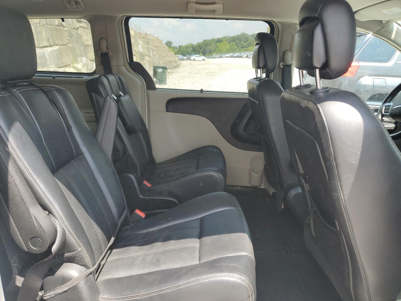 2013 Chrysler Town & Country Touring L VIN: 2C4RC1CG1DR634362 Lot: 69094245