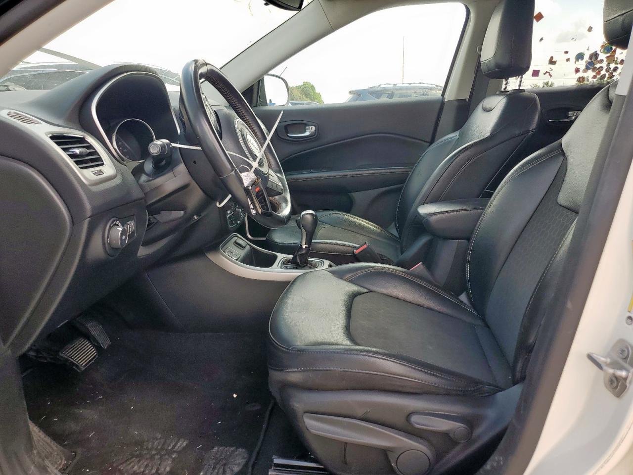 2020 Jeep Compass Latitude VIN: 3C4NJCBB2LT102572 Lot: 70571385