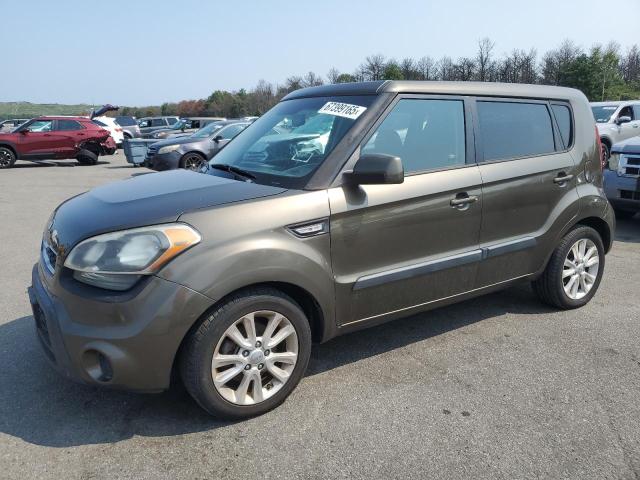 Parquets KIA SOUL 2013 Brązowy