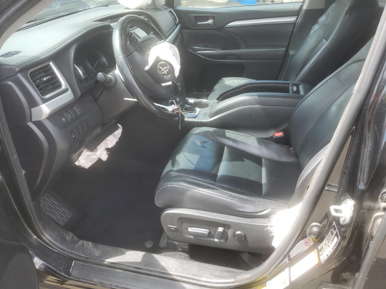 2018 Toyota Highlander Se VIN: 5TDJZRFH9JS915195 Lot: 70506315