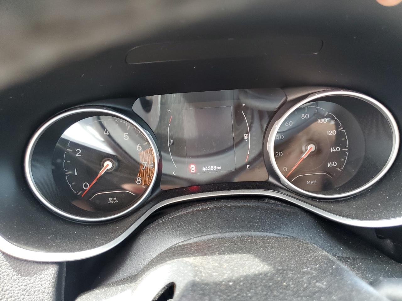 2021 Jeep Compass Latitude VIN: 3C4NJDBB0MT525948 Lot: 70083405