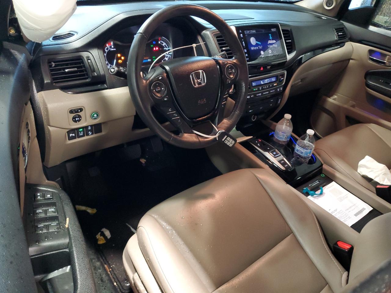 2017 Honda Pilot Touring VIN: 5FNYF5H95HB032358 Lot: 68666395