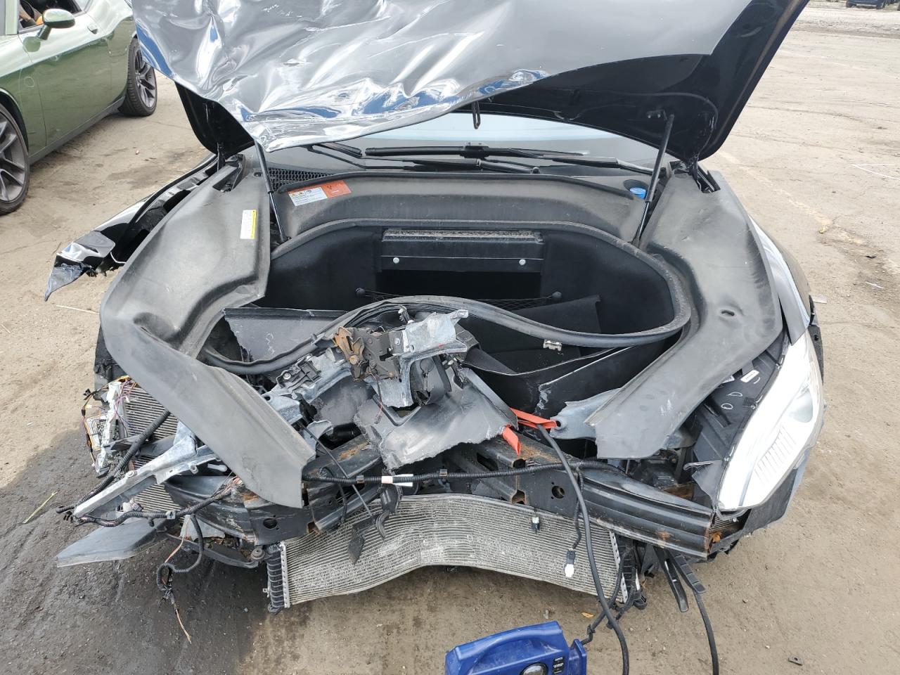 2015 Tesla Model S 85 VIN: 5YJSA1H1XFF080569 Lot: 71101575