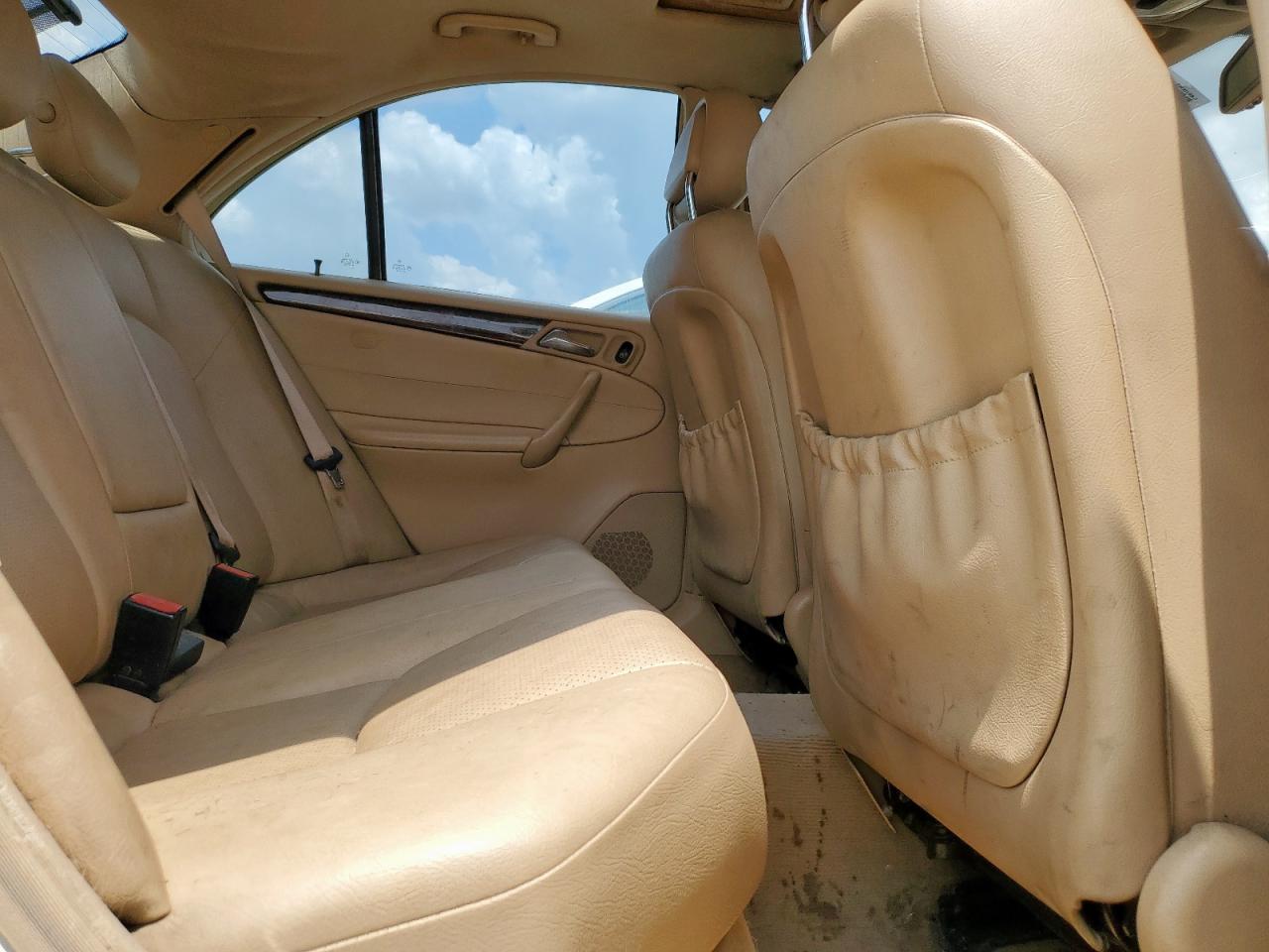 2002 Mercedes-Benz C 240 VIN: WDBRF61J02F236162 Lot: 69544095