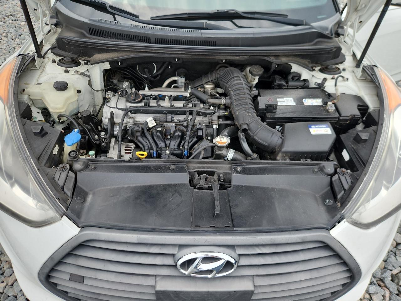 2016 Hyundai Veloster Turbo VIN: KMHTC6AEXGU285211 Lot: 70170535