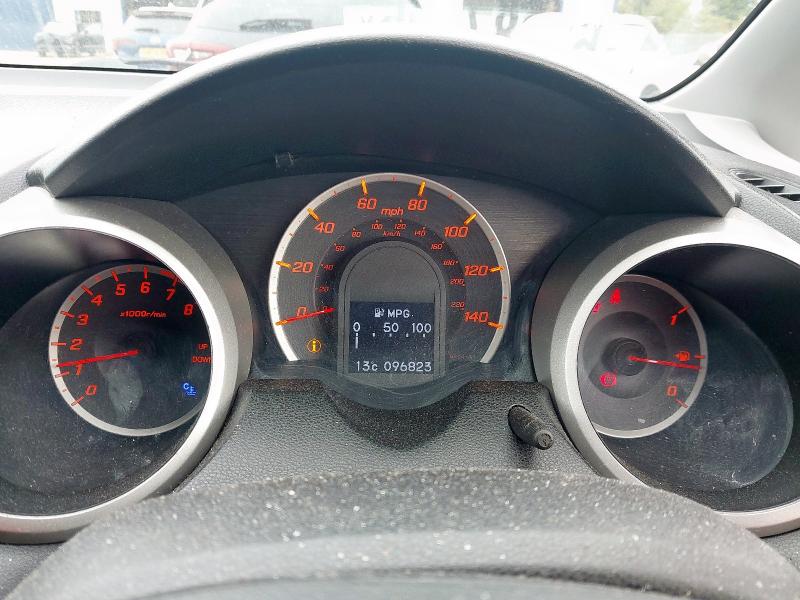 2010 HONDA JAZZ S
