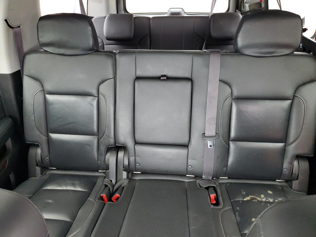 2017 GMC Yukon Xl K1500 Slt VIN: 1GKS2GKC7HR116973 Lot: 68834585