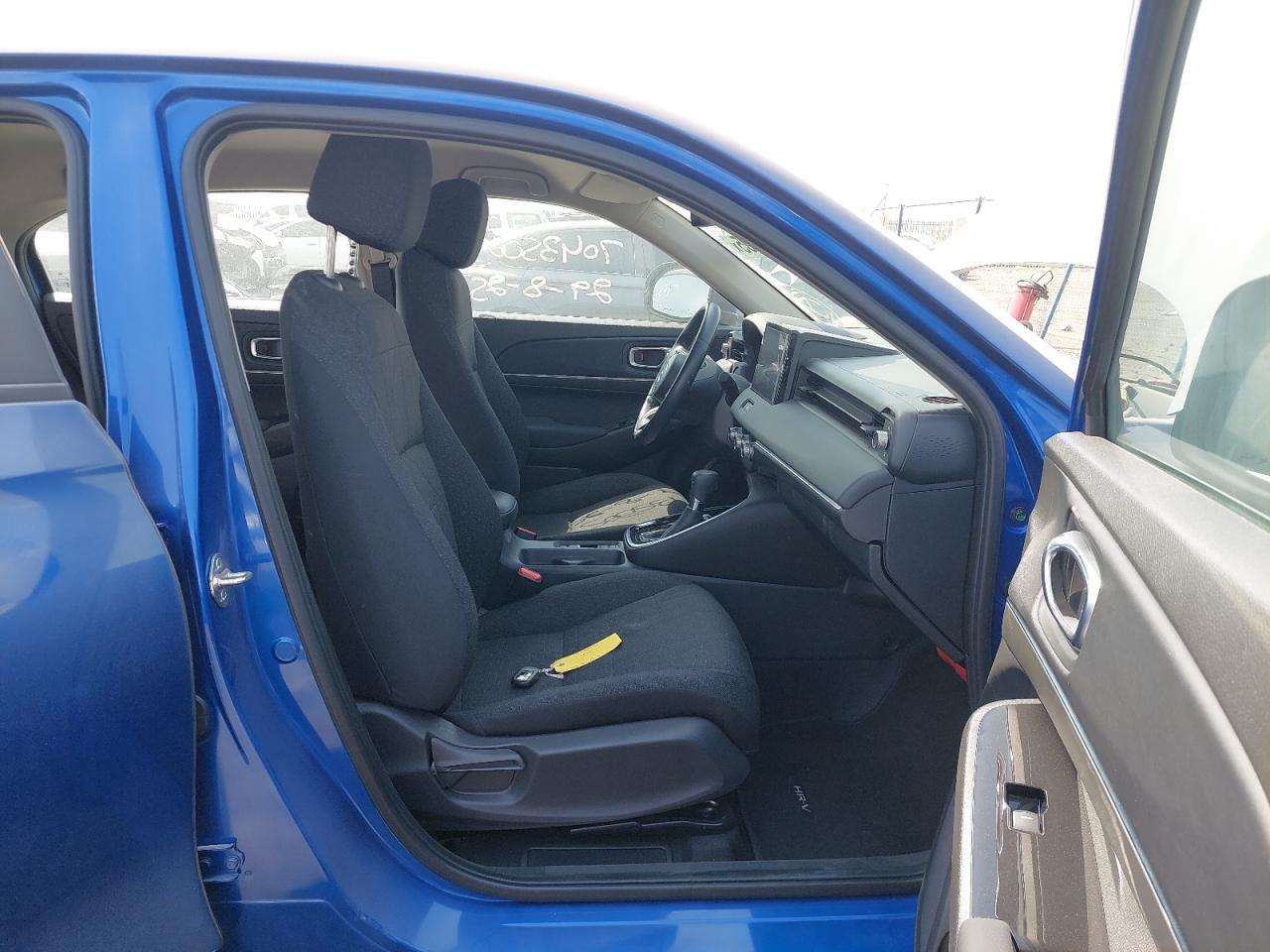 MRJRV3856PT011116 - 2023 Honda HR-V - #70435005