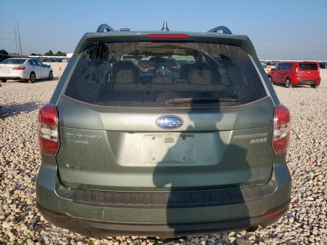  SUBARU FORESTER 2016 Zielony