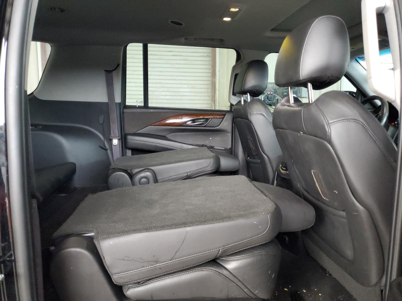 2017 Cadillac Escalade Esv Luxury VIN: 1GYS3HKJ6HR259663 Lot: 69408365