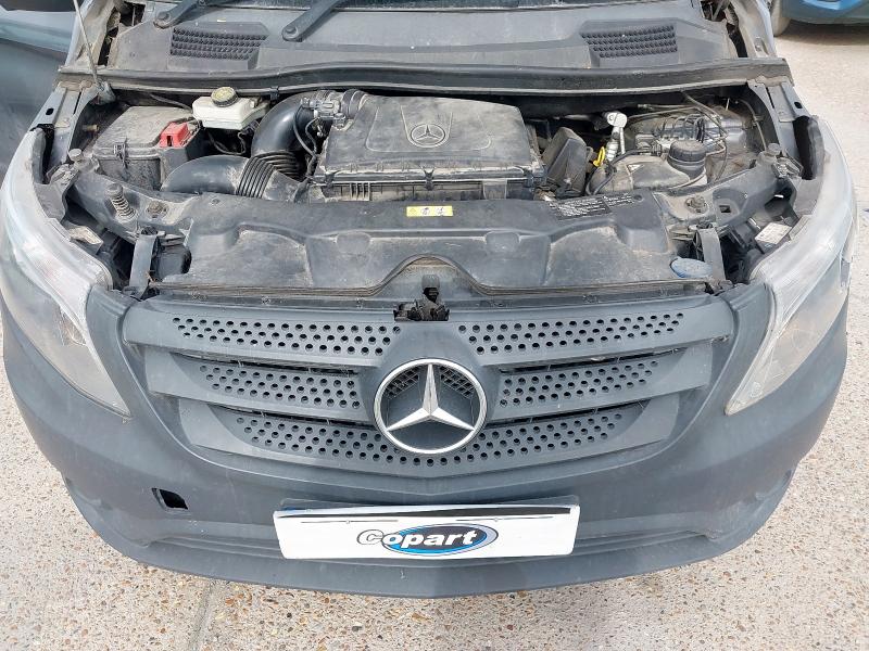 2015 MERCEDES-BENZ VITO 
