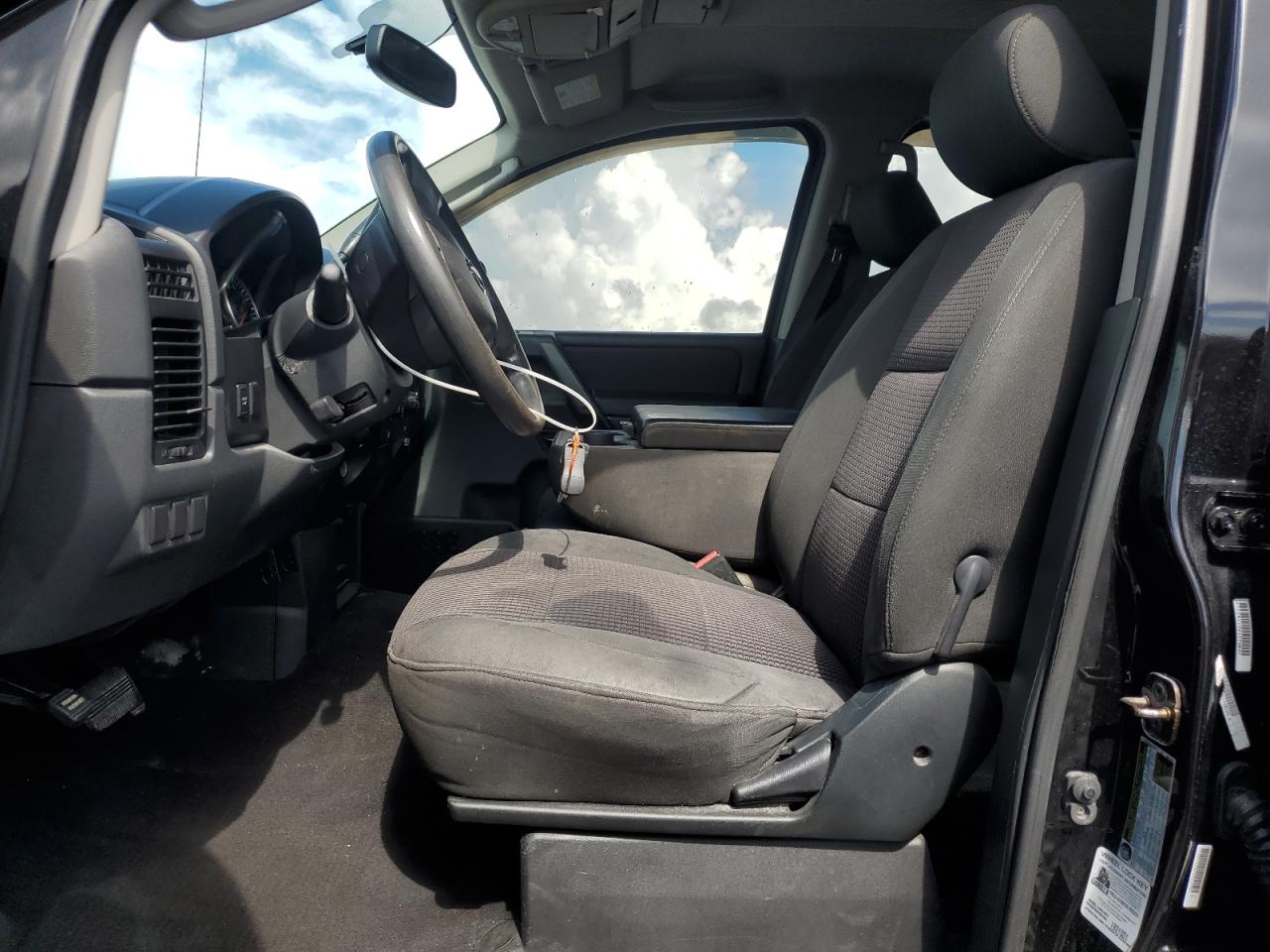 2010 Nissan Titan Xe VIN: 1N6BA0FJ2AN313865 Lot: 70111775