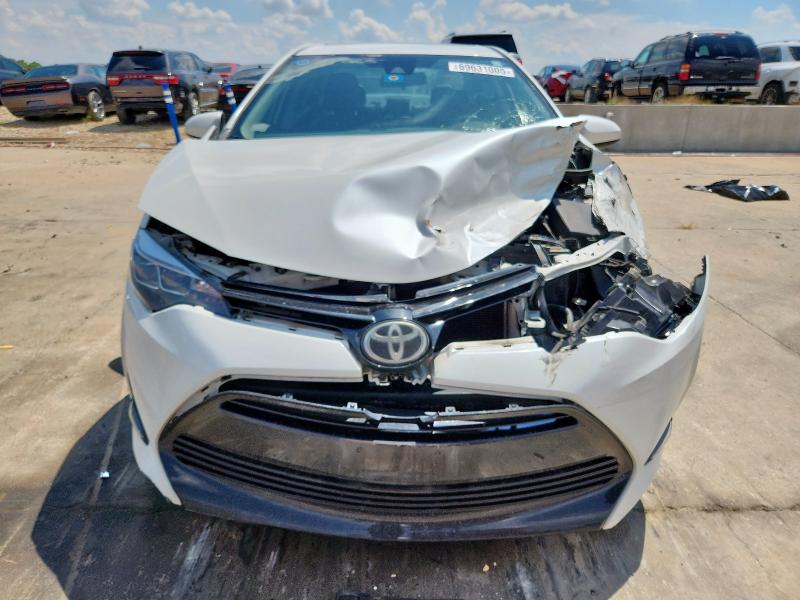  TOYOTA COROLLA 2017 Biały