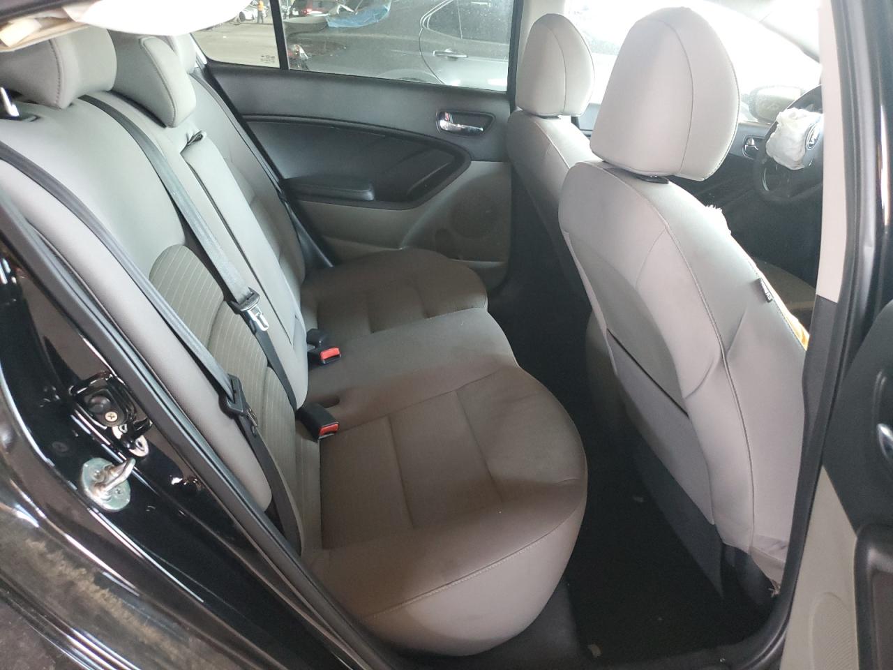 2016 Kia Forte Lx VIN: KNAFX4A62G5499782 Lot: 69448495