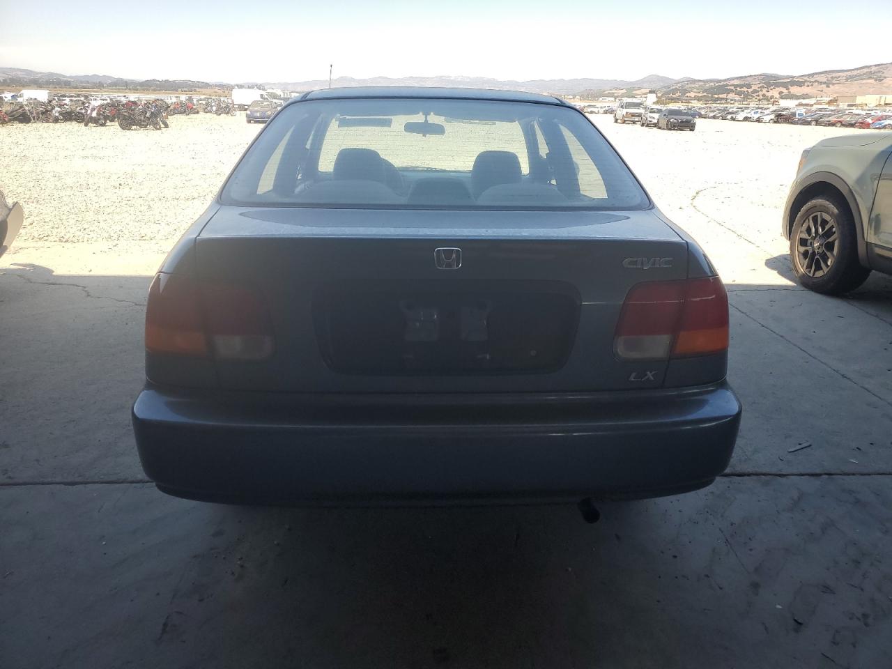 1998 Honda Civic Lx VIN: 2HGEJ667XWH521694 Lot: 68999655