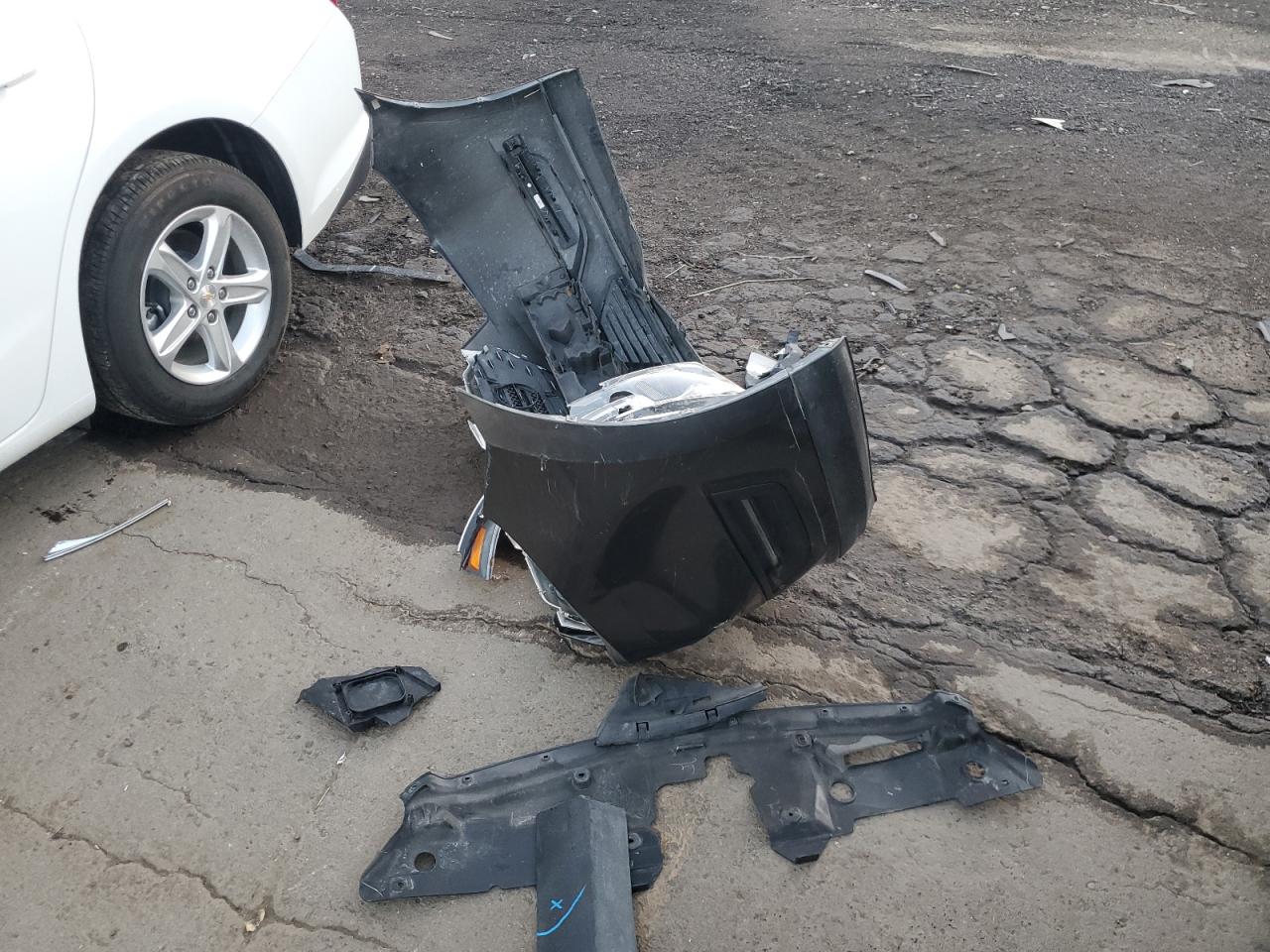 2015 Ford Taurus Sel VIN: 1FAHP2H80FG152371 Lot: 70475605