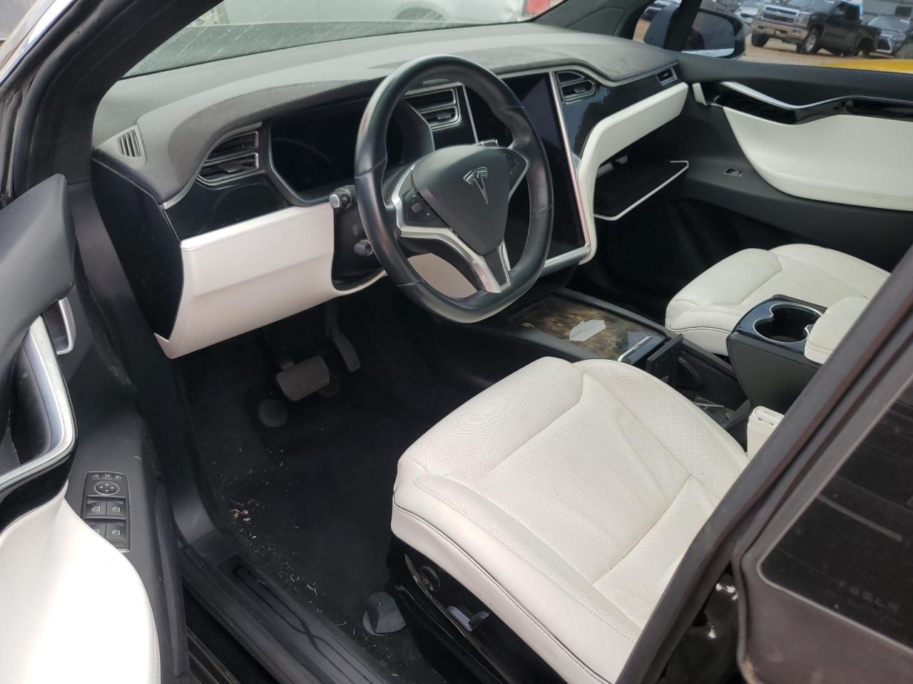 2017 Tesla Model X VIN: 5YJXCBE26HF041256 Lot: 70309295