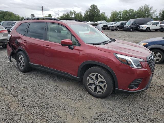  SUBARU FORESTER 2023 Красный