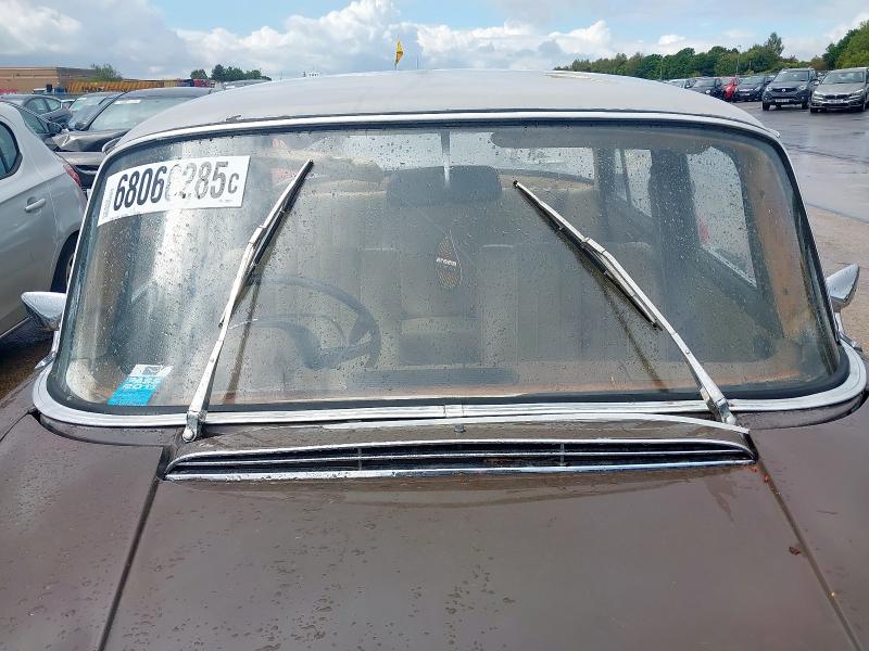 1968 MERCEDES 200 