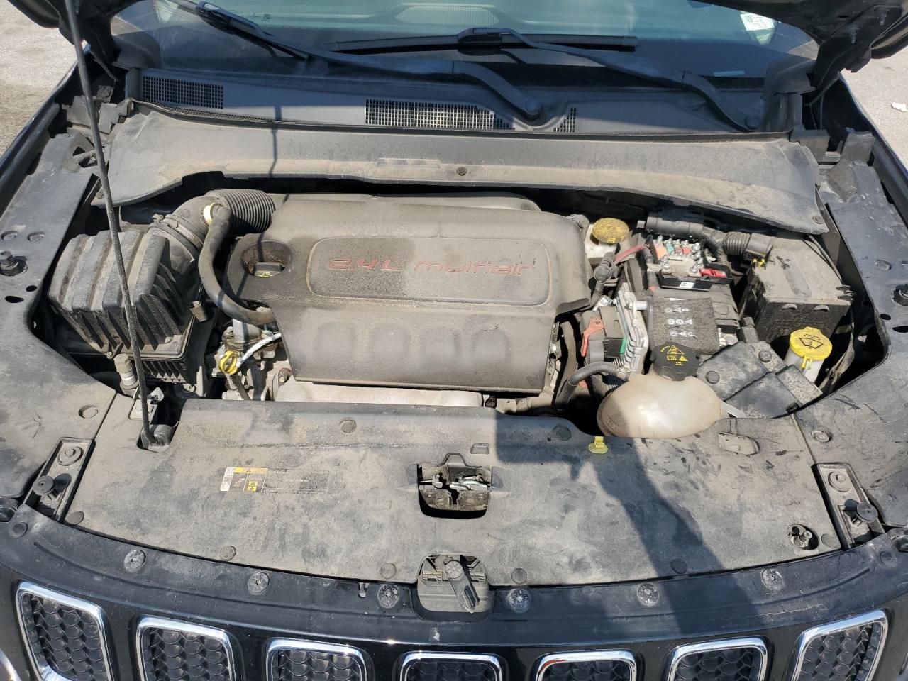 2018 Jeep Compass Limited VIN: 3C4NJDCB0JT259292 Lot: 69104525