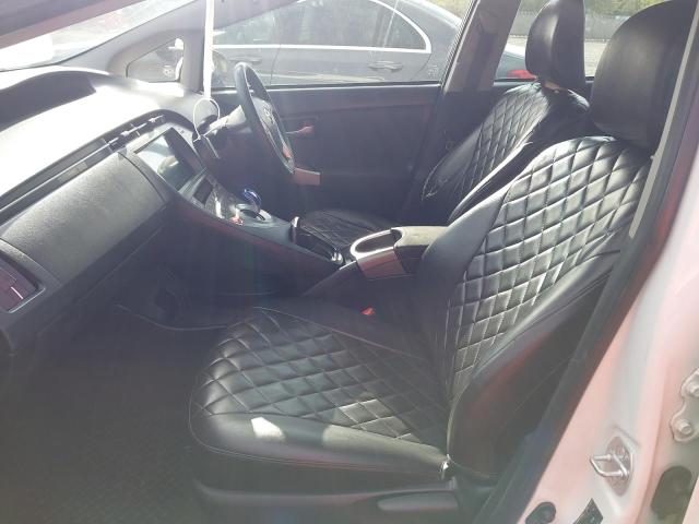 2015 TOYOTA PRIUS T4