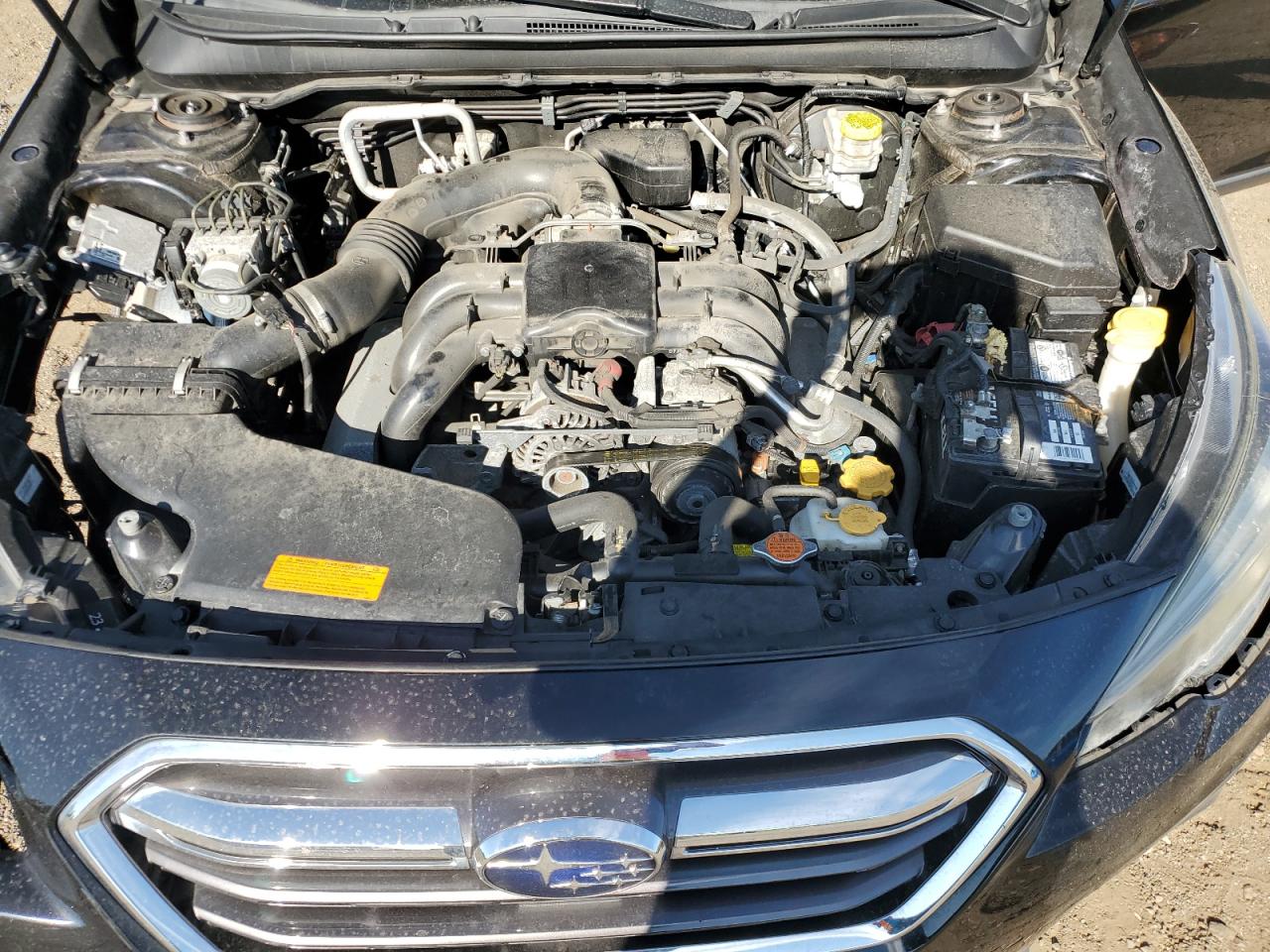 2018 Subaru Outback 3.6R Limited VIN: 4S4BSENC1J3283619 Lot: 70338025