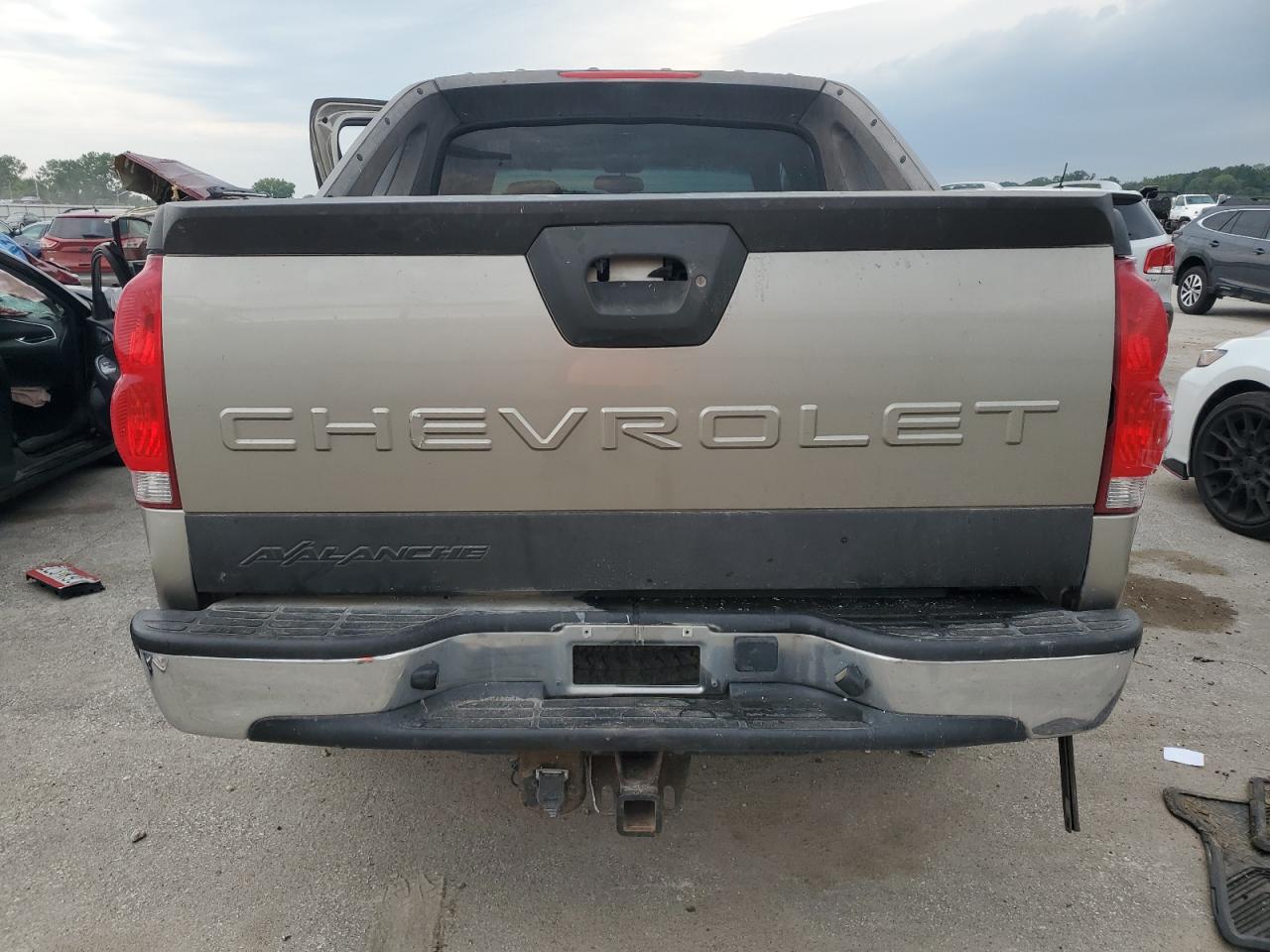 2003 Chevrolet Avalanche K1500 VIN: 3GNEK13T13G241729 Lot: 67936025