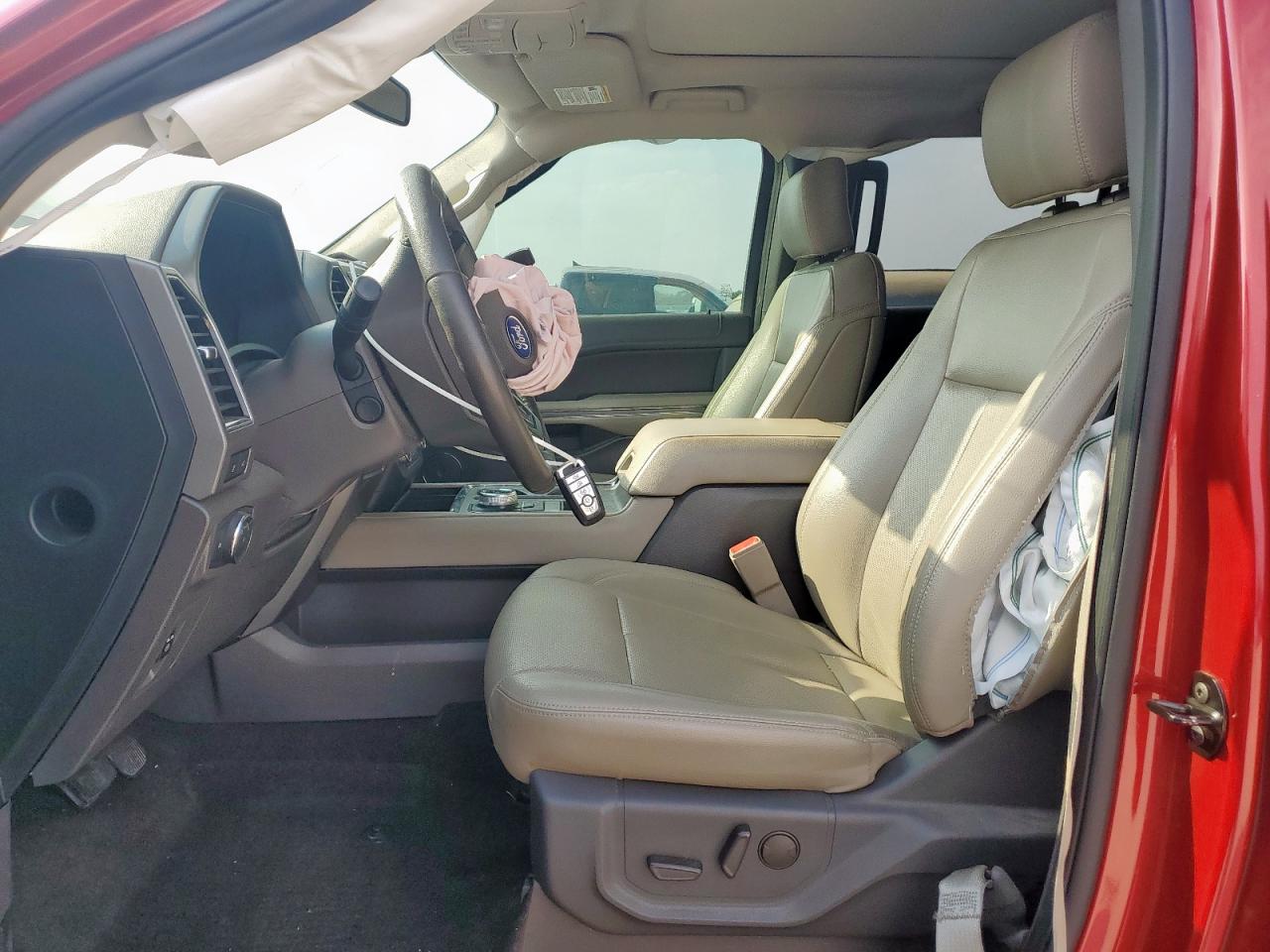 2020 Ford Expedition Max Xlt VIN: 1FMJK1HT8LEA94148 Lot: 70441785