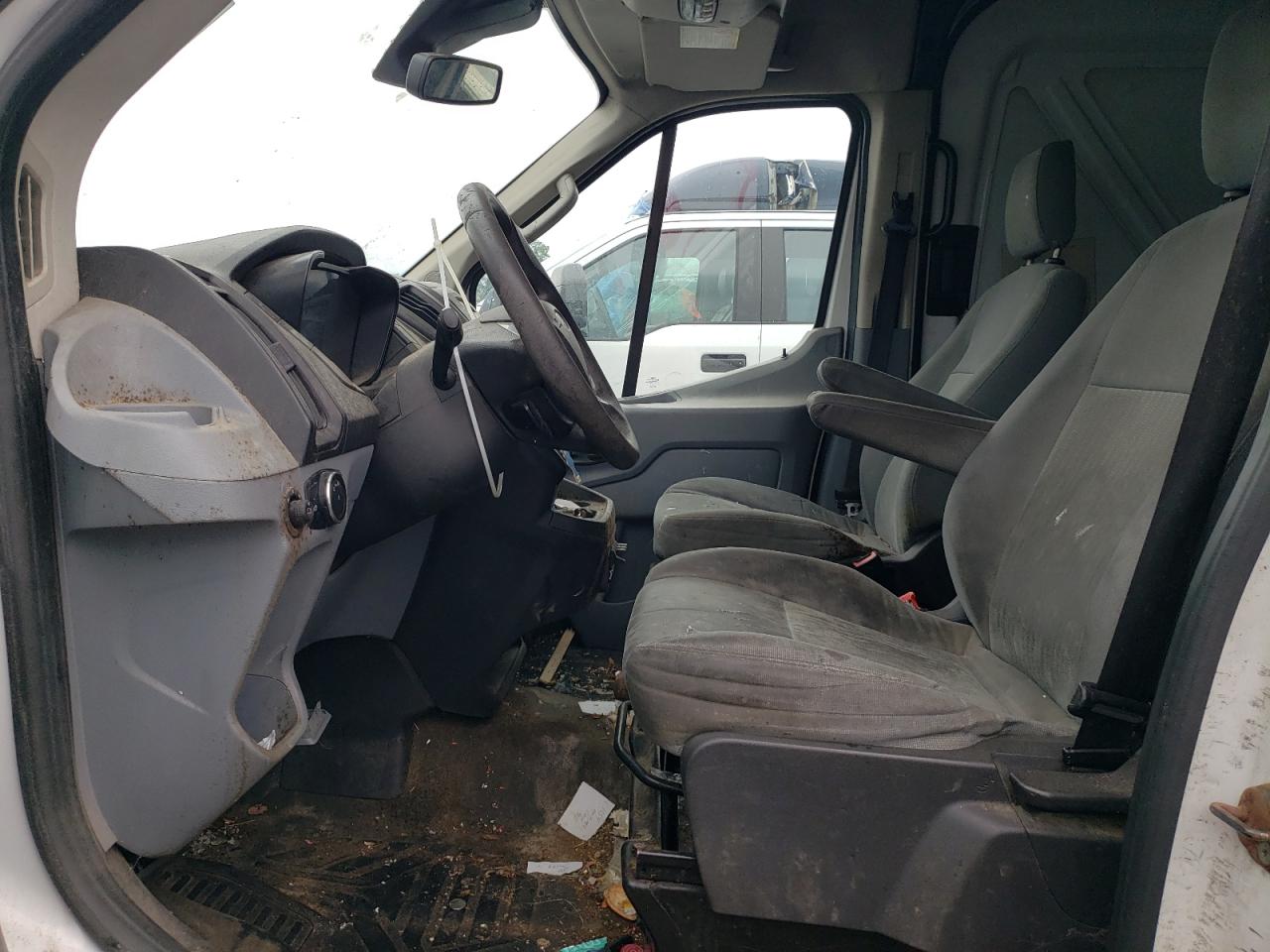 2015 Ford Transit T-250 VIN: 1FTYR3XM4FKA86400 Lot: 70064805