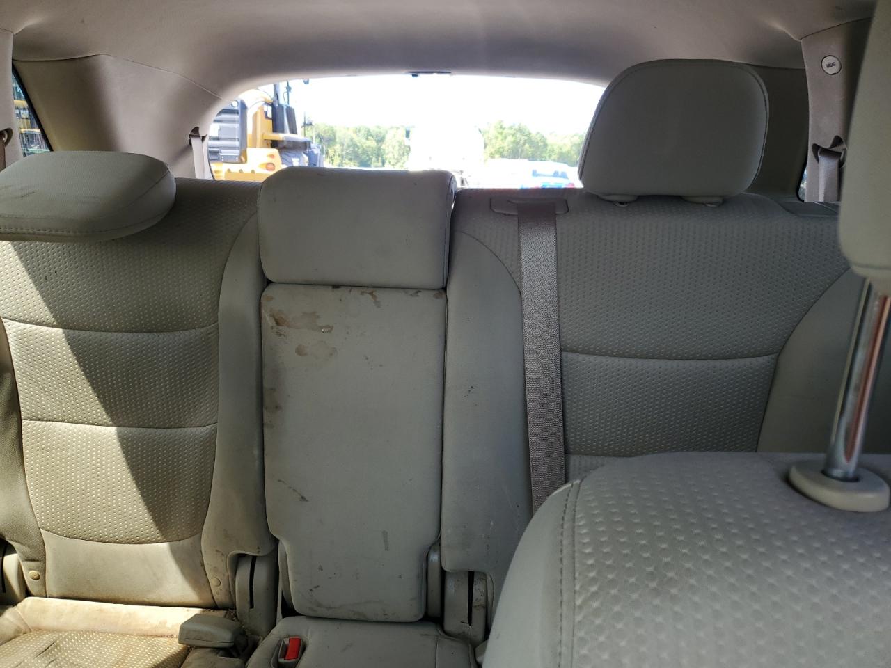 2012 Kia Sorento Base VIN: 5XYKT4A67CG203833 Lot: 70352765