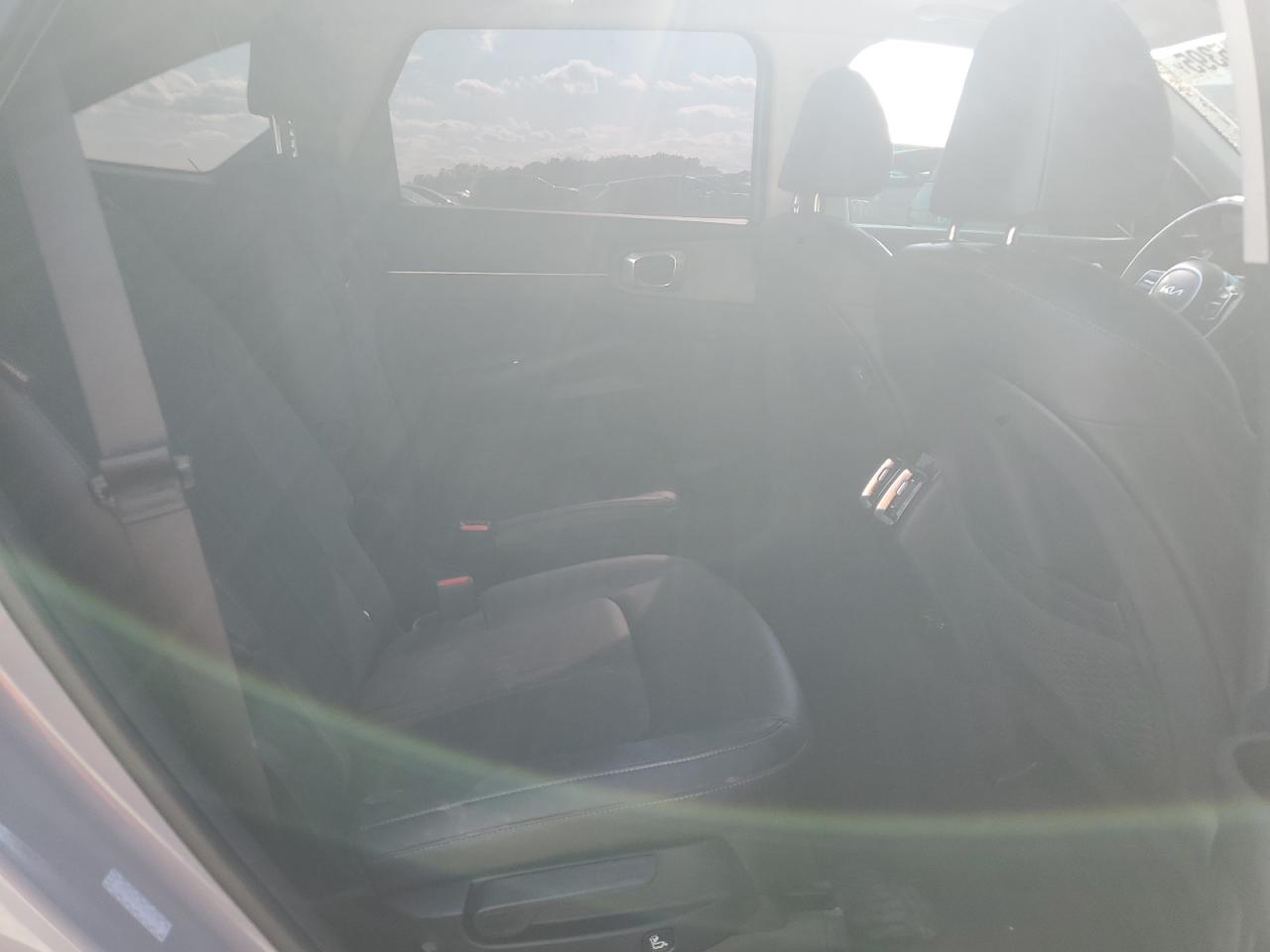 2025 Kia Sorento Sx VIN: 5XYRKDJF3SG352725 Lot: 70495395