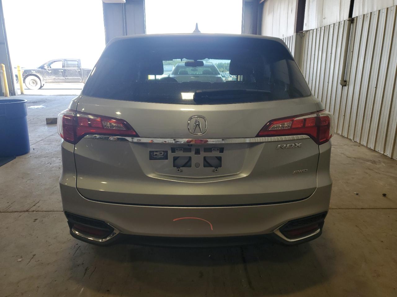 2018 Acura Rdx VIN: 5J8TB4H35JL006679 Lot: 70631735