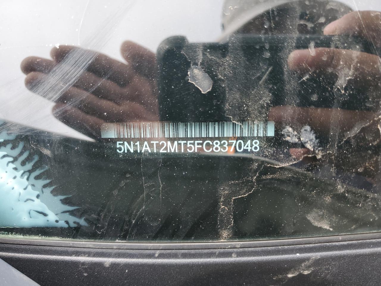 2015 Nissan Rogue S VIN: 5N1AT2MT5FC837048 Lot: 68813135