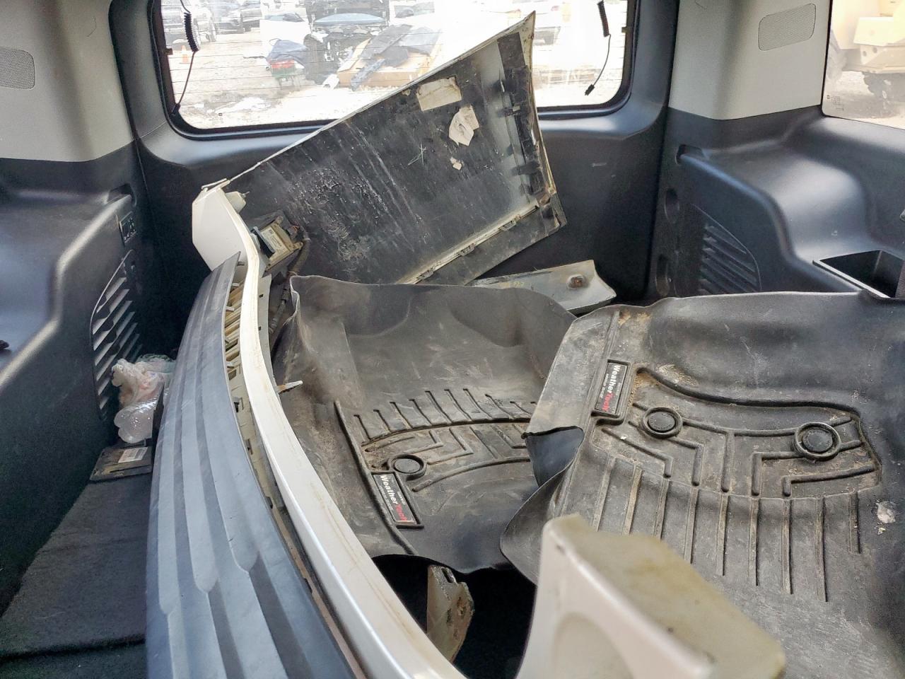 2015 GMC Yukon Xl K1500 Slt VIN: 1GKS2HKC5FR708813 Lot: 69459335