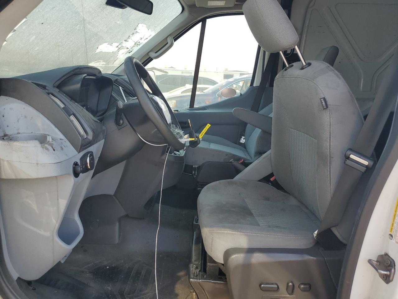 2019 Ford Transit T-250 VIN: 1FTYR2CG7KKA39852 Lot: 68401205