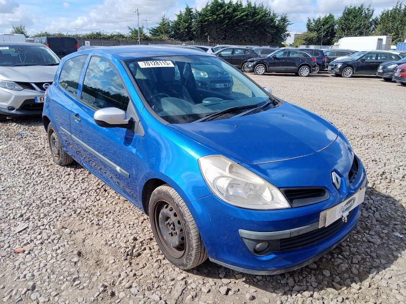 2011 RENAULT CLIO BIZU