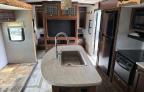 2018 HEAR WILDERNESS - RVS SLIDE-IN CAMPER à vendre chez Copart KS - KANSAS CITY