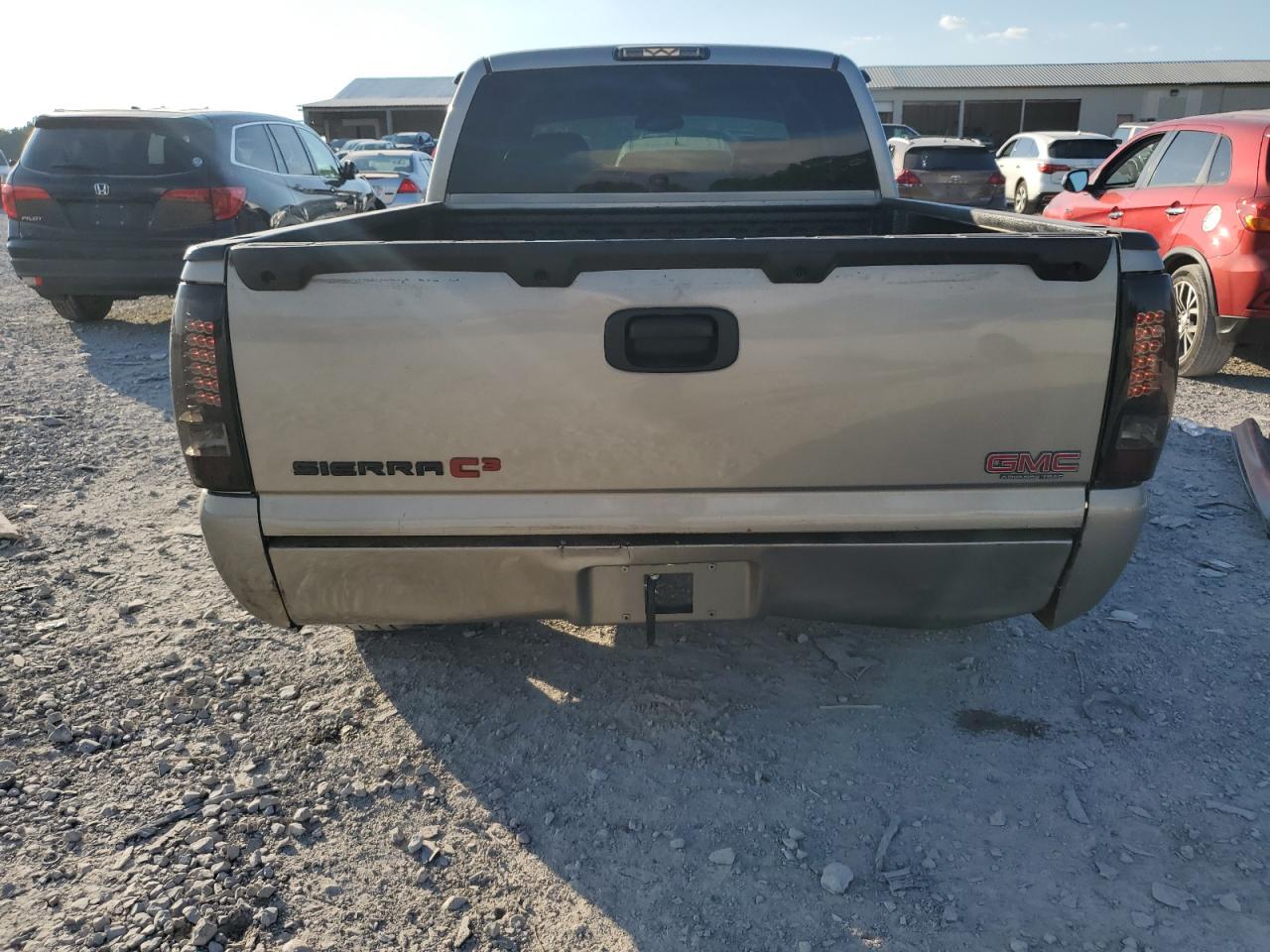 2001 GMC Sierra K1500 C3 VIN: 2GTEK69U411380359 Lot: 69363285