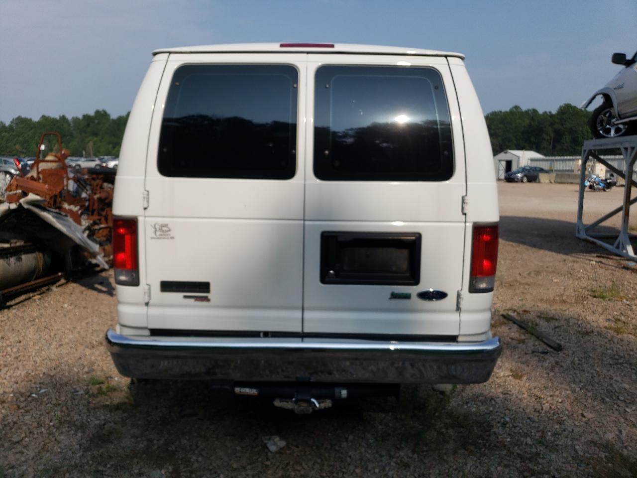 1FBSS3BL3BDA64237 2011 Ford Econoline E350 Super Duty Wagon