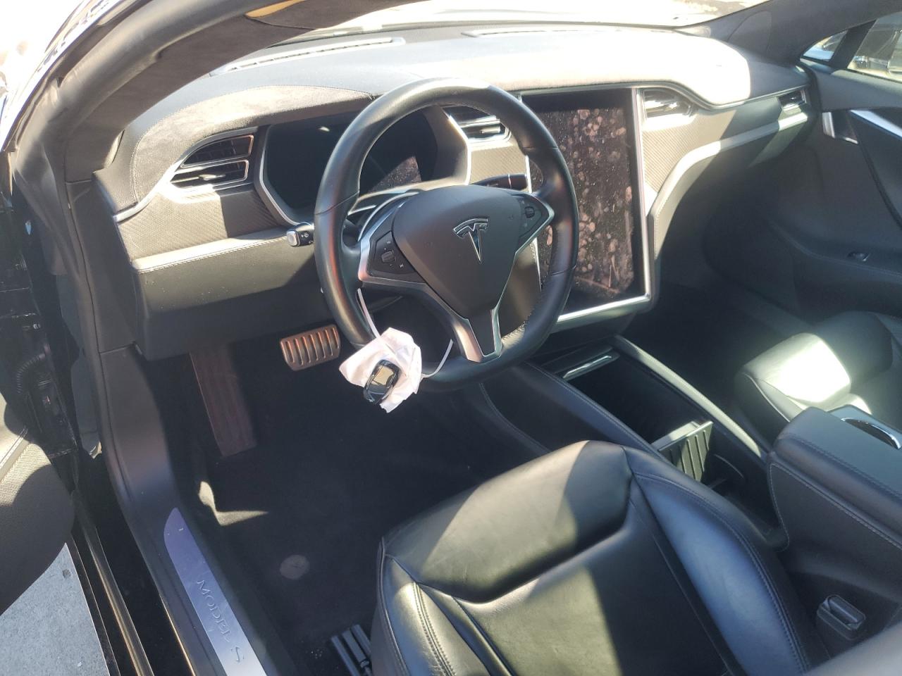 2015 Tesla Model S 85D VIN: 5YJSA1H26FFP76001 Lot: 67848405