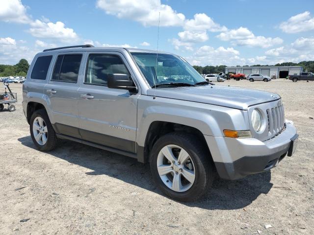 Parquets JEEP PATRIOT 2017 Srebrny