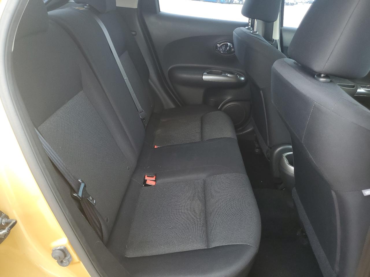 2014 Nissan Juke S VIN: JN8AF5MR1ET350546 Lot: 69259485