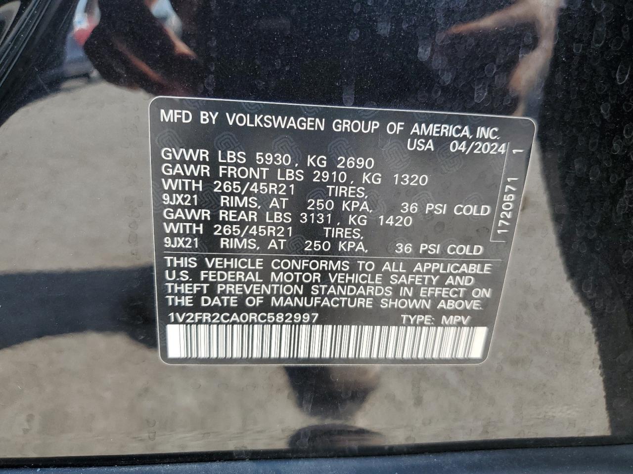 2024 Volkswagen Atlas Sel Premium R-Line VIN: 1V2FR2CA0RC582997 Lot: 69821675