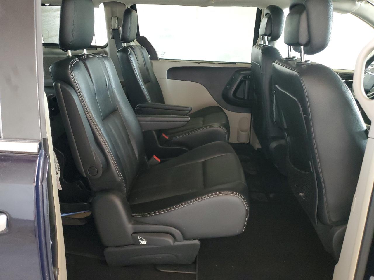 2015 Chrysler Town & Country Touring L VIN: 2C4RC1CG2FR529493 Lot: 70127455