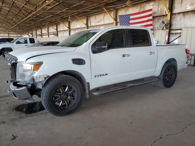  NISSAN TITAN 2017 Белы